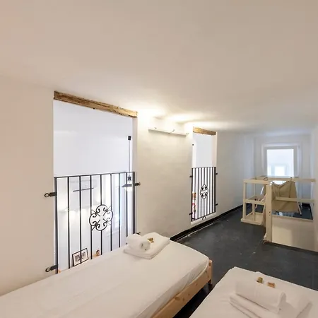 Apartment Joivy Excellent 2-bed Flat In Genoa's Old Town