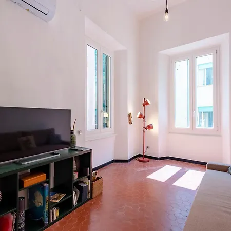 Appartamento Joivy Excellent 2-bed Flat In Genoa's Old Town *